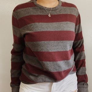 ✮ MAROON AND GREY STRIPED SWEATER